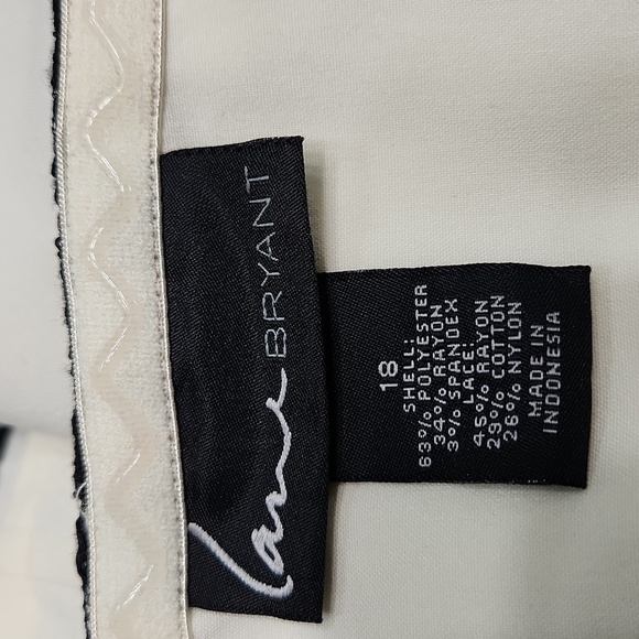 Lane Bryant Strapless Lace Corset - Picture 3 of 3